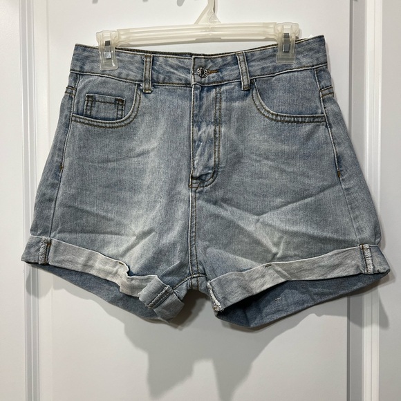 Shein High Rise Denim Shorts Size Medium - Picture 1 of 9